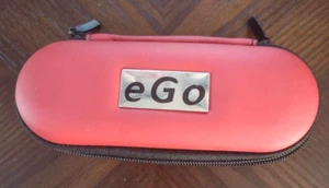 Estuche de viaje de almacenamiento rígido con cremallera roja multiusos eGo  - Imagen 1 de 3