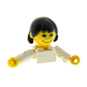 1x Lego Homemaker Big Head Figure Woman Child White Freckles x196 685px3c01 - Picture 1 of 1