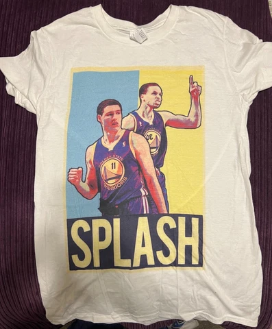 Golden State Warriors Steph Curry Klay Thompson Splash Brothers T-Shirt SMALL Cover