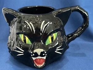 Williams Sonoma Spooky Figural Black Cat Halloween Tasse 2024 - Bild 1 von 4