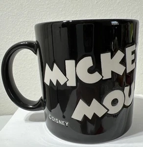 Disney 12oz. Taza de café grabada en 3D negra blanca Mickey Mouse aspecto retro Mickey - Imagen 1 de 11