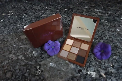 Anastasia Sultry mini eyeshadow palette new in box - Image 1 of 4