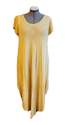 Sakkas Light Yellow Embroidered Cotton Maxi Dress handkerchief hem Free Size  Foto 1 de 4