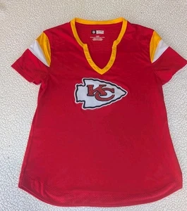NFL Team Apparel Damen Schnürung V-Ausschnitt Kansas City Chiefs Top Gr. Large - Bild 1 von 10