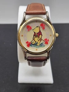 Orologio Disney Winnie The Pooh Cuori Galleggianti - Foto 1 di 7