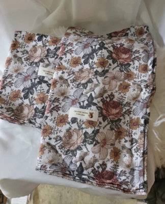 100% Organic Cotton Muslin Swaddle Blanket Baby Boy/Girl Accessory- Flower Desig - Image 1 of 4