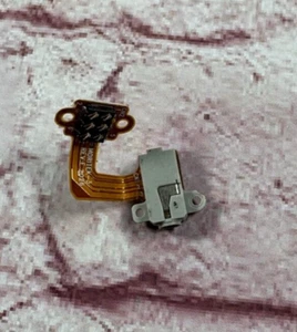 Dell XPS15 9500 9510 9520 Precision 5550 Headphone Jack Port With Cable A19BL1 - Picture 1 of 3