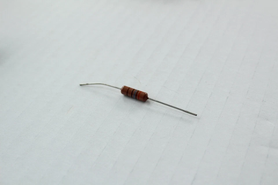 Agilent 0698-3402 Film Fixed Resistor 316 Ohms Pack of 10 - Image 1 of 1