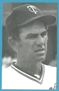 Camilo Pascual (1978) Minnesota Twins Vintage Baseball Postcard PP00360 - Picture 1 of 2