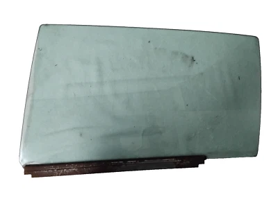 Cutlass, Skylark, Malibu, GTO. SEDÁN 2 puertas, 1968 - 1972, puerta delantera izquierda cristal Foto 1 de 4