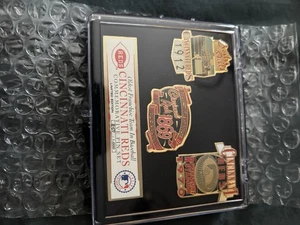 Cincinnati RedsCommemorative Pin Set 1869,1912,1970 MLB Ltd Edition - Picture 1 of 1