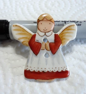 Vintage Ceramic Realistic ANGEL Buttons 1 1/2" x 1 9/16" Signed IDABELLE - Picture 1 of 3