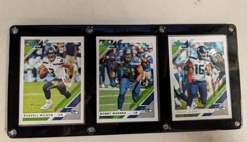 SEATTLE SEAHAWKS 3 CARD PLAQUE RUSSELL WILSON BOBBY WAGNER TYLER LOCKETT Cover