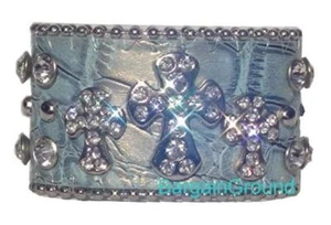 RHINESTONE BLUE CROSS CROCO LEATHER CUFF BRACELET - Imagen 1 de 1