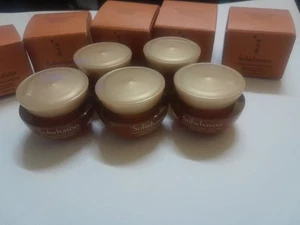 Sulwhasoo Concentrated Ginseng Renewing Cream 5ml x 5 Pcs (25ml) - Picture 1 of 9