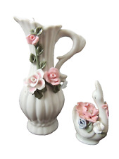Verzierte Blumen-Vase und Vogel aus den 70igern