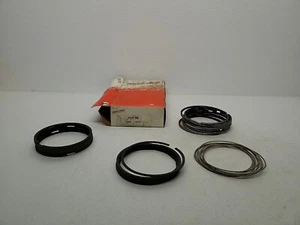 Perfect Circle 41718.030 Piston Rings – Premium Quality Engine Piston Ring Set - Picture 1 of 5