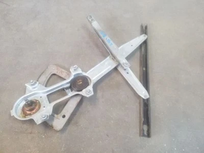 Front Passenger Window Regulator - Manual | Fits 1999-2012 Ford F250 F350 - Image 1 of 4