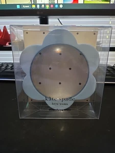 Kate Spade New York Flower Magnifying Glass 5x Magnification - Picture 1 of 2