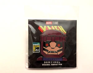 Marvel 100 % Soft SDCC 2024 exklusiv, X-Herren Sentinel Emaille Emoji Pin - Bild 1 von 2