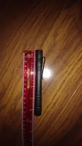 MICRO LED FLASHLIGHT POCKET PEN LIGHT & CLIP - Picture 1 of 8