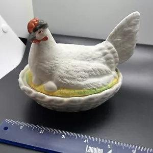 STAFFORDSHIRE Vintage Ceramic Handpainted Bisque HEN ON NEST - Picture 1 of 12
