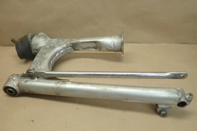 Yamaha XV1100 1995 Virago brazo oscilante Foto 1 de 4