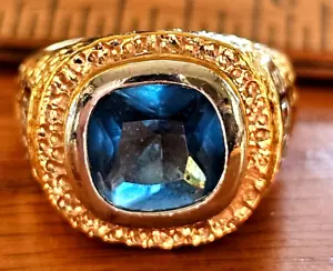 Stylish Michael Kors Hammered 18K Gold Plated/Silver Blue Sapphire Ring MK 2005 - Picture 1 of 20