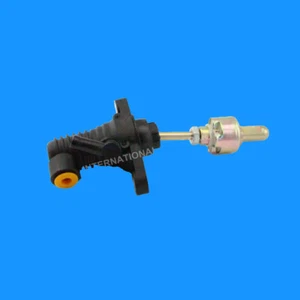 Clutch Master Cylinder JB71004 suitable For Toyota Hiace 2005 2006 2007 2008 200 - Picture 1 of 2