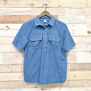 Duluth Women’s Chambray Short Sleeve Denim Shirt Top Size Medium Button Front - Picture 1 of 5
