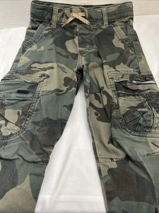 Boys Wrangler Camouflage Cargo Pants Size 7 Slim - Picture 1 of 16