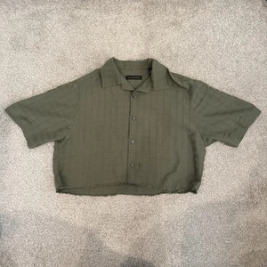 Camisa recortada con botones VIA EUROPA dobladillo crudo verde talla S - Ver medidas - Imagen 1 de 7