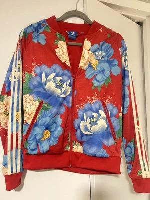 Chaqueta ADIDAS FARM RIO Mujer UK 10 S CHITA Roja Originales Floral Trifolio Cremallera Completa Foto 1 de 3