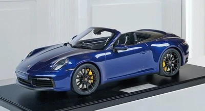 PORSCHE 911 992 CARRERA 4S 2020 BLU GENTIANE MINICHAMPS 800662000 1/8 CABRIOLET - Immagine 1 di 4