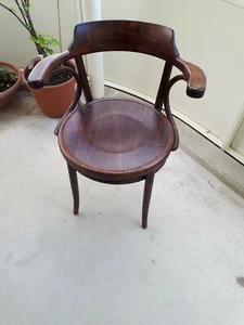 Alter Bugholzarmlehnstuhl um 1900 im Toppzustand. Kein Thonet, siehe Foto - Bild 1 von 5
