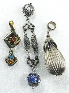 Lot of 3 VTG Silver tone filigree rhinestones pendants charms clasp - Picture 1 of 10