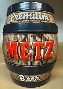 Banco de cerámica grande de cerveza Metz - Imagen 1 de 3