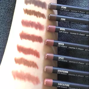 New MAC Cosmetics Lip Pencil Pick 1 Shade In Box 100% Authentic - Picture 1 of 2