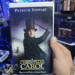 A Christmas Carol (VHS, 2000, Clamshell) - Picture 1 of 6