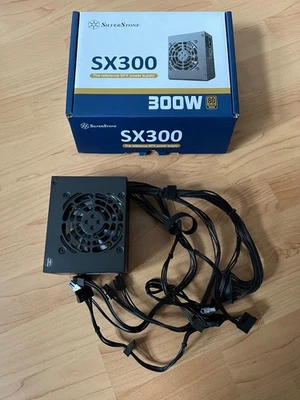 Silverstone SX300 PC Netzteil SFX ITX 300W Computer PSU 80 PLUS Bronze SFF - Bild 1 von 4