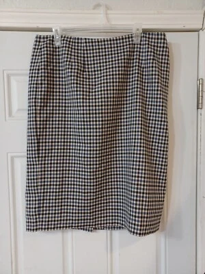  PENDLETON Womens Sz 16 Blue Plaid 100% Virgin Wool Skirt Made in USA - Image 1 of 4
