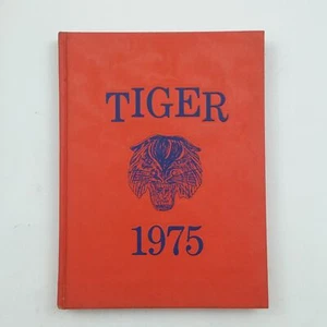 JAHRBUCH 1975 Tiger Savannah State College Vol. 27 Savanne, Georgia - Bild 1 von 2