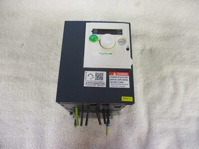 Schneider Electric Altivar AC Drive ATV312H037N4 - Imagem 1 de 3