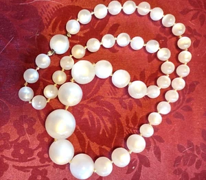Vintage Moonglow Lucite Bead Necklace 22" long Lovely Classy Look - Picture 1 of 3