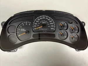 2003-2007 CHEVY SILVERADO GMC SIERRA INSTRUMENT CLUSTER 15105687 - Picture 1 of 6