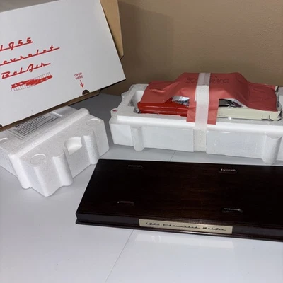 Chevy Bel Air 1955 techo rígido con base de madera 1/16 Danbury como nuevo 1993  Foto 1 de 4