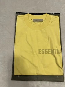 Fear of God Essentials Short-Sleeve Tee 'Light Tuscan' XLarge ๐ฅ๐ฅ๐ฅ - Picture 1 of 3
