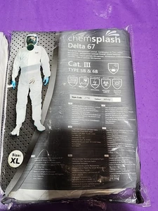 ✅ 2X Chemsplash Delta 67 Overall/Coverall Suit with Hood Sizes XL ✅ - Picture 1 of 3