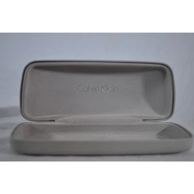 Estojo rígido para óculos Calvin Klein - Imagem 1 de 4