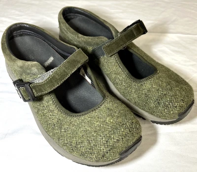Zuecos con correa de senderismo de lana verde Merrell Performance Wear 8 suelas Ortholife para mujer Foto 1 de 4